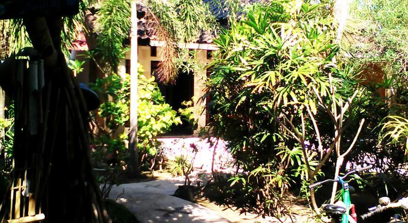 Black Penny Villas Gili Trawangan Exteriör bild