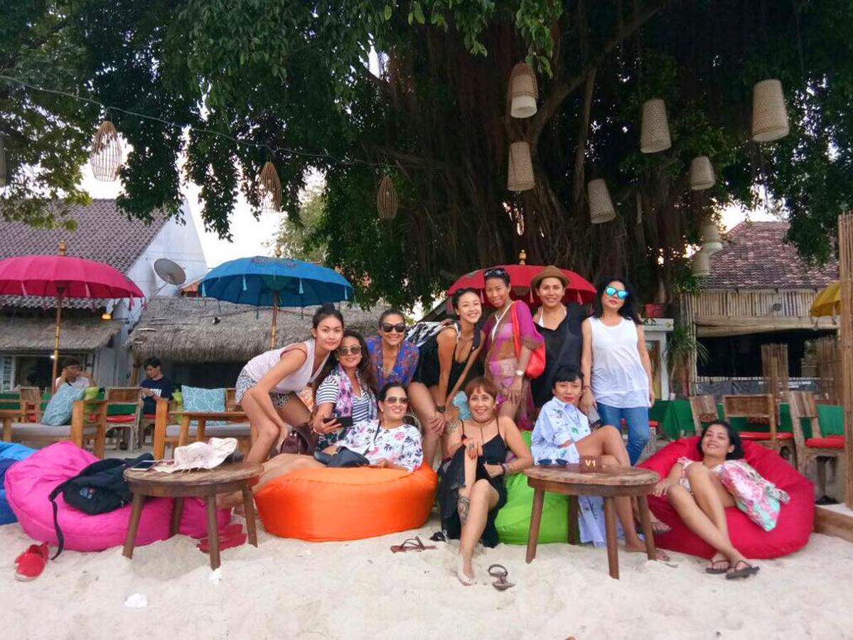 Black Penny Villas Gili Trawangan Exteriör bild